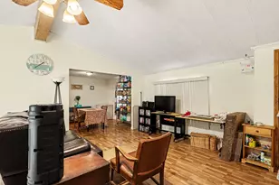 55719 Resort Rd, Three Rivers, MI 49093 - Photo 10
