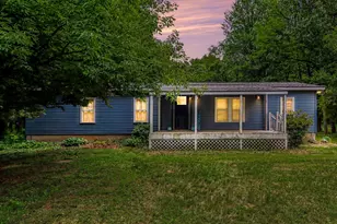 55719 Resort Rd, Three Rivers, MI 49093 - Photo 2
