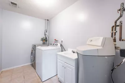 12111 S Sherman Lake Drive, Augusta, MI 49012 - Photo 18