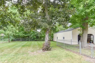 257 Winona St, Bronson, MI 49028 - Photo 4