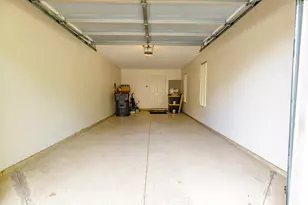 11355 N Woods Dr, Utica, MI 48317 - Photo 18