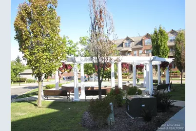2806 Barclay Way, Ann Arbor, MI 48105 - Photo 24