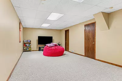 416 Dawnlee Avenue, Portage, MI 49002 - Photo 16