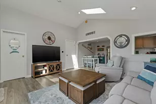 10333 Walnut Dr, Three Rivers, MI 49093 - Photo 10