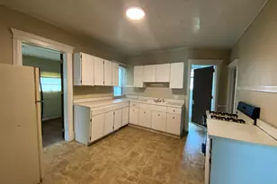 617 Forest St, Kalamazoo, MI 49008 - Photo 4