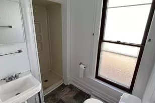 617 Forest St, Kalamazoo, MI 49008 - Photo 12