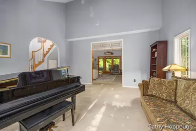 470 Caroline Street, Ionia, MI 48846 - Photo 8