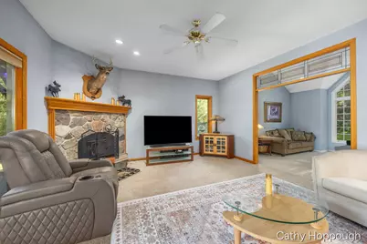 470 Caroline Street, Ionia, MI 48846 - Photo 10
