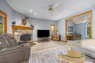 470 Caroline St, Ionia, MI 48846 - Photo 10