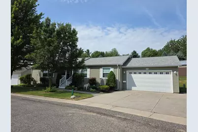 705 Peach Lane, Fremont, MI 49412 - Photo 2