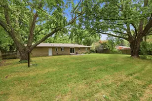 672 Jakway Ave, Benton Harbor, MI 49022 - Photo 4