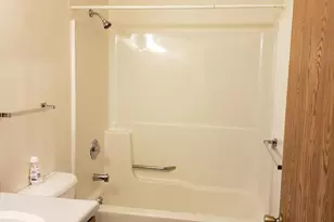 8338 Shields Dr, Saginaw, MI 48609 - Photo 2