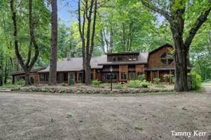 2450 Lakeshore Dr, Fennville, MI 49408 - Photo 10