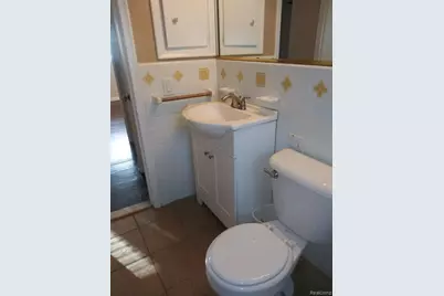 24051 Geneva Street, Oak Park, MI 48237 - Photo 20