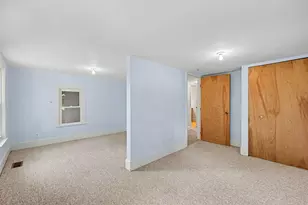 12845 Dexter-Chelsea Rd, Chelsea, MI 48118 - Photo 14