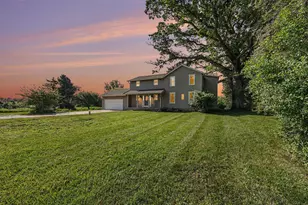 12845 Dexter-Chelsea Rd, Chelsea, MI 48118 - Photo 2
