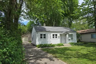 1313 Mason St NE, Grand Rapids, MI 49503 - Photo 2