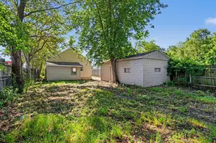 2617 Fairfield St, Muskegon, MI 49441 - Photo 36