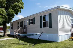 246 Center Green Meadow St SE, Grand Rapids, MI 49548 - Photo 1