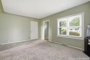 145 W Roosevelt Ave, Zeeland, MI 49464 - Photo 18