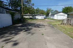 1236 Jennings Ave, Benton Harbor, MI 49022 - Photo 4