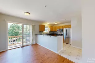 2813 Barclay Wy, Ann Arbor, MI 48105 - Photo 4