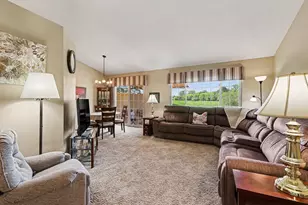 22280 Quail Run Cir, South Lyon, MI 48178 - Photo 4