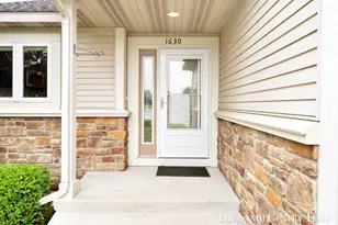 1630 Grevel Ct, Muskegon, MI 49444 - Photo 4