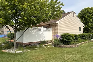 43694 Emrick Dr, Canton, MI 48187 - Photo 14