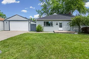 19071 Melvin St, Roseville, MI 48066 - Photo 1