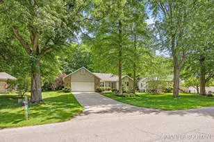 4629 Pine Dr, Holland, MI 49423 - Photo 44