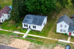 209 S River St, Evart, MI 49631 - Photo 22