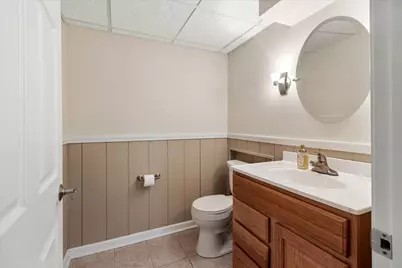 48551 Oak Bridge Drive, Canton, MI 48188 - Photo 40
