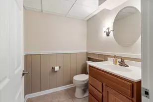 48551 Oak Bridge Dr, Canton, MI 48188 - Photo 40