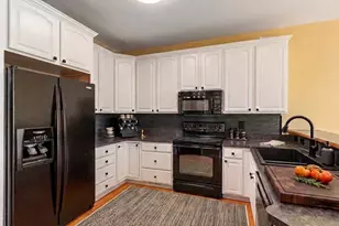 48551 Oak Bridge Dr, Canton, MI 48188 - Photo 6