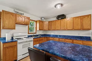 378 E Woodland St, Marcellus, MI 49067 - Photo 14