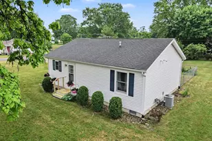 378 E Woodland St, Marcellus, MI 49067 - Photo 2