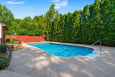 1393 Desmond Street, Saint Joseph, MI 49085 - Photo 2