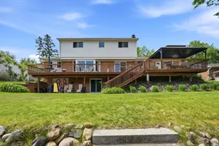 1888 Squaw Lagoon Dr, Oxford, MI 48371 - Photo 8