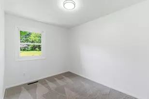 24383 Thousand Oaks Dr, Mattawan, MI 49071 - Photo 20