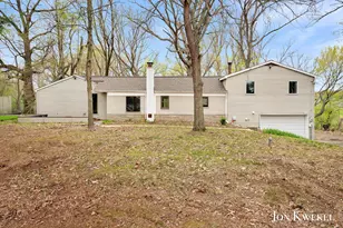 2687 Dunnigan Ave NE, Grand Rapids, MI 49525 - Photo 2