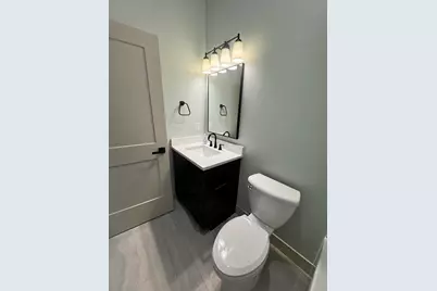 1810 Leonard Street NW, Grand Rapids, MI 49534 - Photo 20