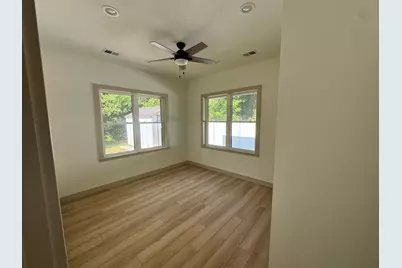 1810 Leonard Street NW, Grand Rapids, MI 49534 - Photo 24