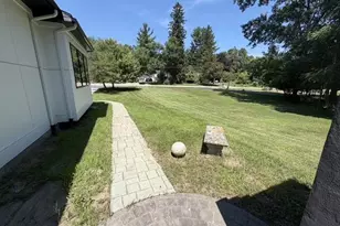 1810 Leonard St NW, Grand Rapids, MI 49534 - Photo 2