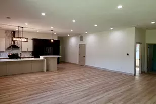 1810 Leonard St NW, Grand Rapids, MI 49534 - Photo 6