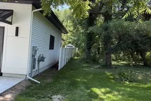 1810 Leonard St NW, Grand Rapids, MI 49534 - Photo 32