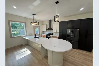 1810 Leonard Street NW, Grand Rapids, MI 49534 - Photo 4