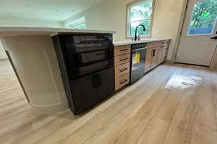 1810 Leonard St NW, Grand Rapids, MI 49534 - Photo 6