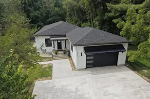 1810 Leonard St NW, Grand Rapids, MI 49534 - Photo 40