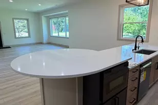 1810 Leonard St NW, Grand Rapids, MI 49534 - Photo 6